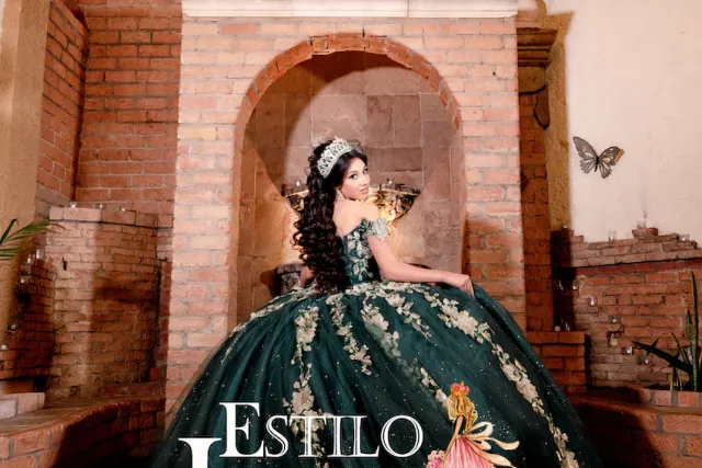 Estilo Isabella Quinceanera Dresses