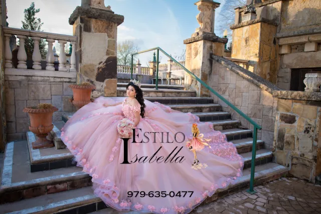 Estilo Isabella Quinceanera Dresses