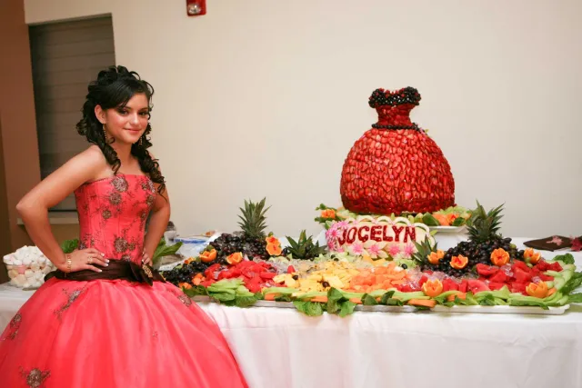 Rosy's Catering y Decoraciones en Frutas