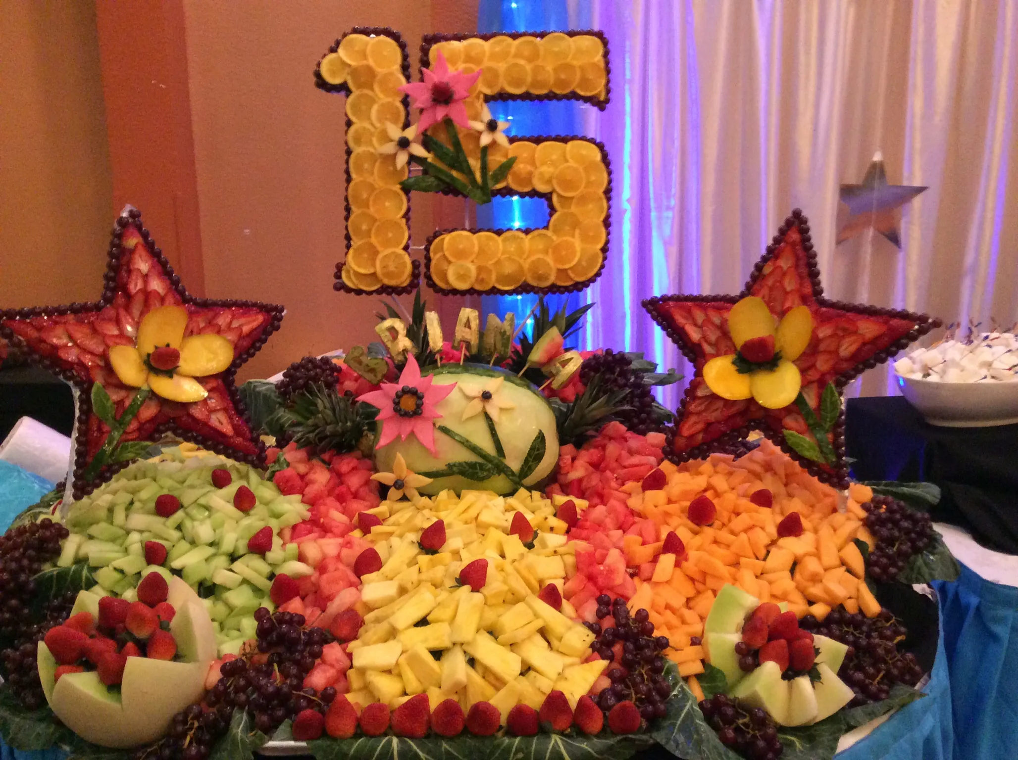 rosy catering y decoraciones en frutas